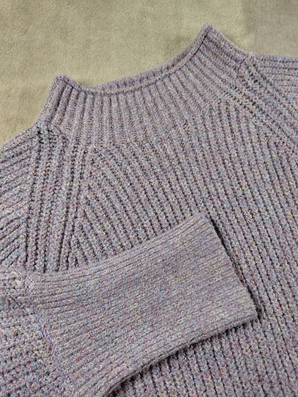 Chicos Size 2 Soft Heathered Lavender Rib-Knit Sweater